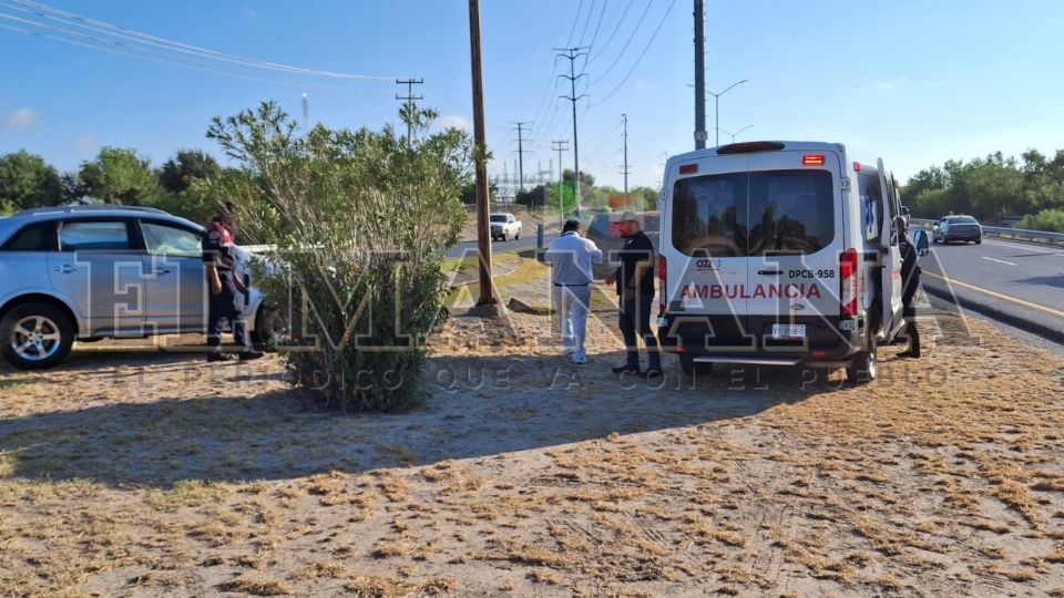 Los buenos reflejos del conductor evitaron que una tragedia mayor ocurriera con él y sus pasajeros