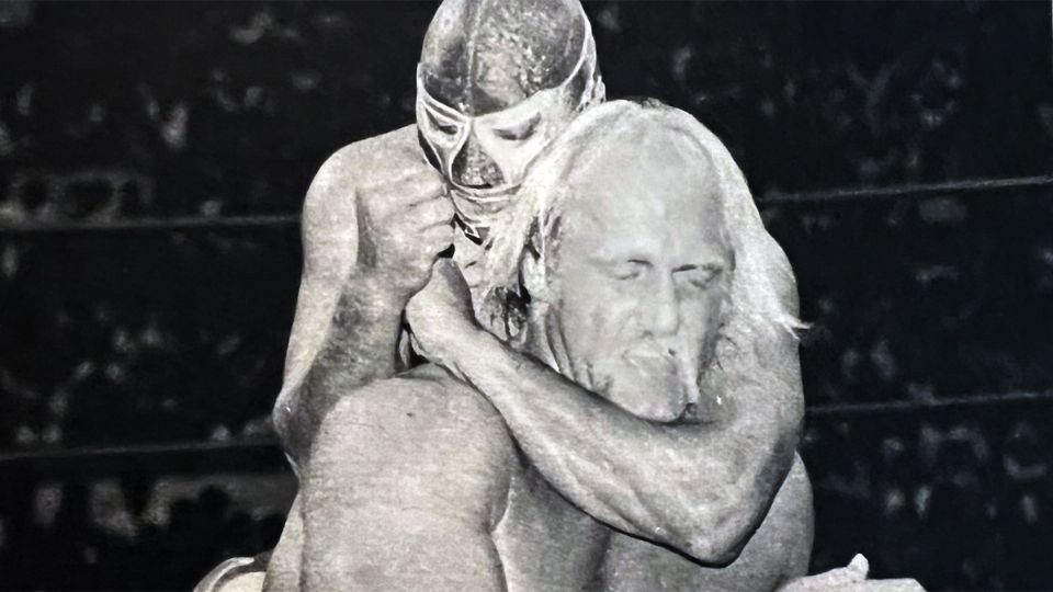 Canek vs. Hulk Hogan.