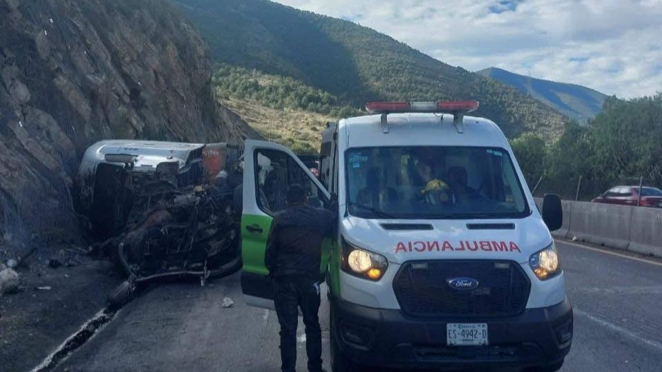 Este tramo de la Carretera 57 es tristemente célebre por su alta peligrosidad, especialmente bajo condiciones climáticas adversas como lluvia o niebla