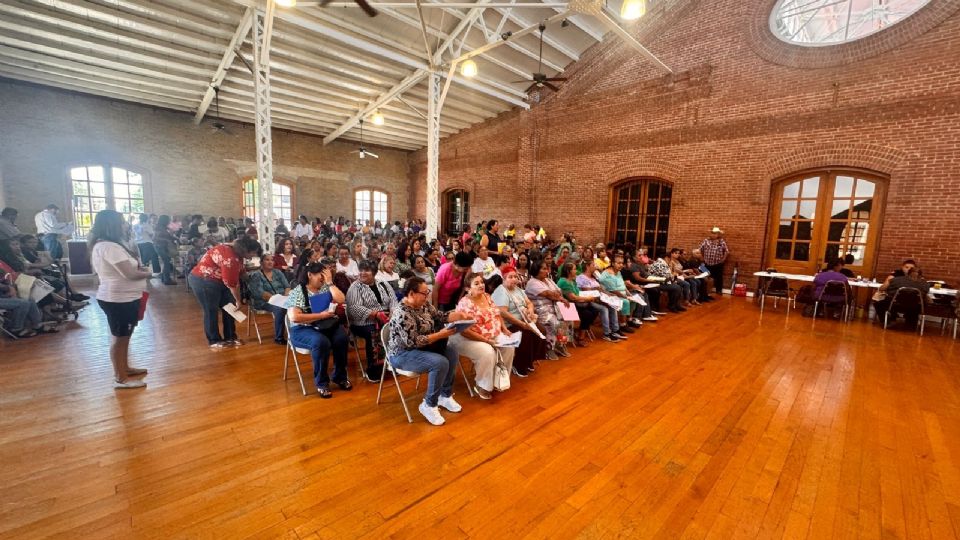 Pensión Mujeres Bienestar en Nuevo Laredo.