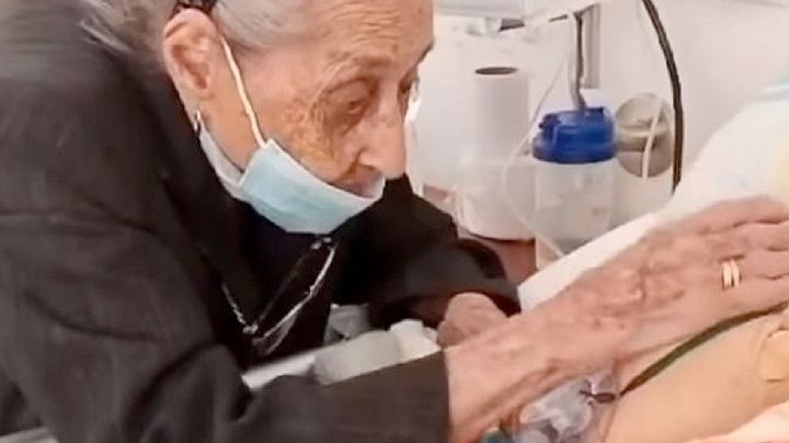 Madre de 102 años llora al despedirse de su hijo de 82, prostrado en estado crítico de salud | VIDEO
