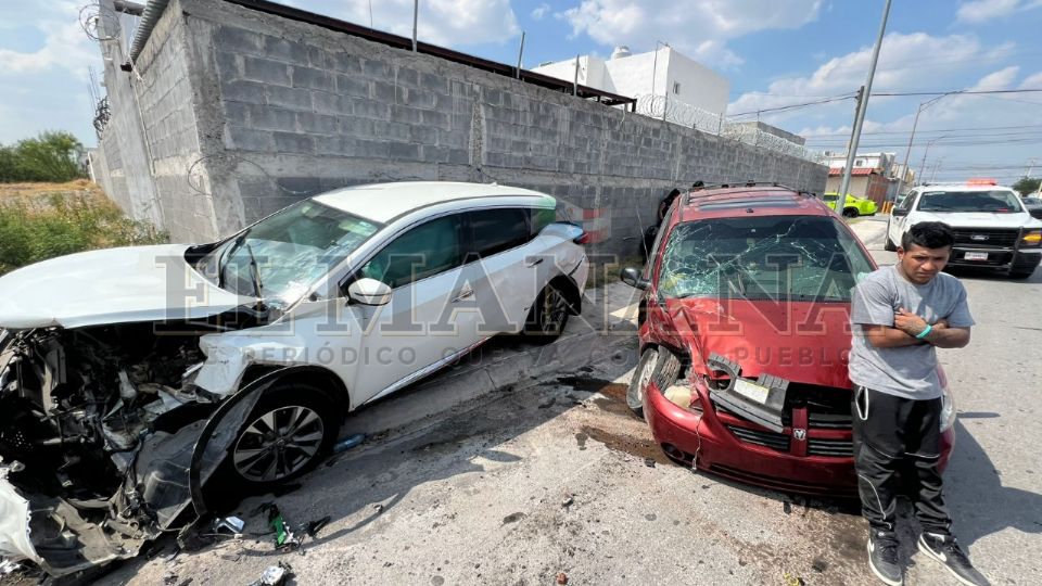Oficiales de la Dirección de Tránsito y Vialidad que tomaron nota de estos hechos informaron que, de este percance, solo la conductora de la Nissan Murano quedó lastimada