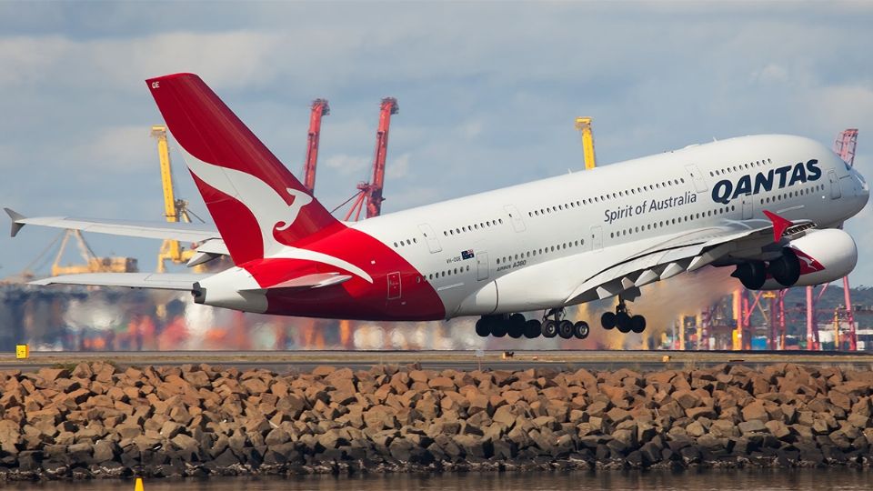 El AIrbus 380 aterrizando, todo un espectáculo.