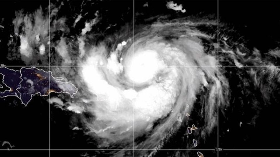 La alerta de riesgo de Erin sigue siendo alta.