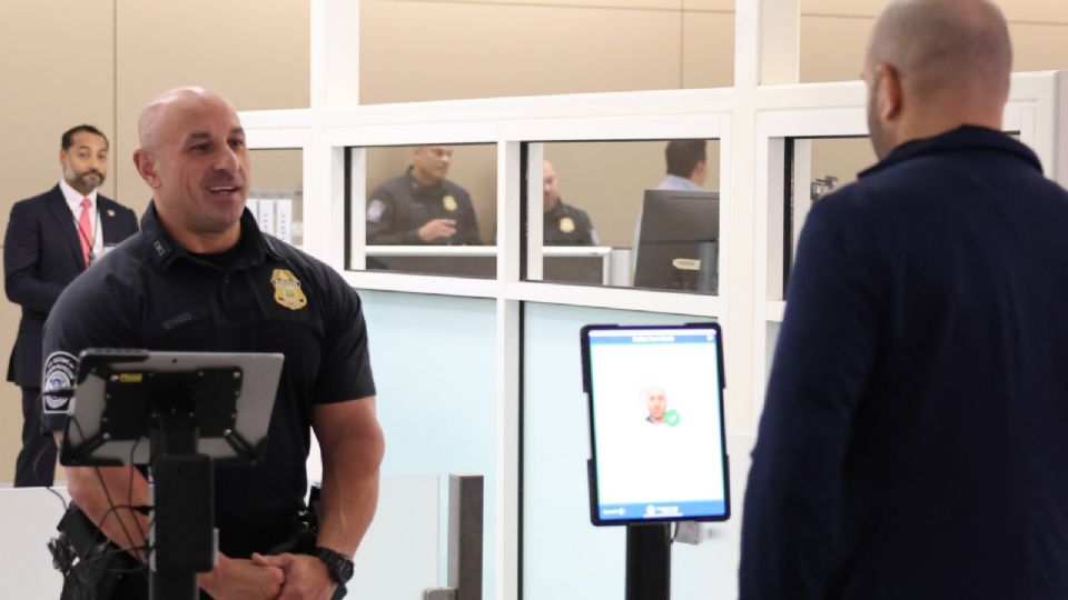 Así es la nueva tecnología de CBP en los aeropuertos, incluyendo uno de Texas