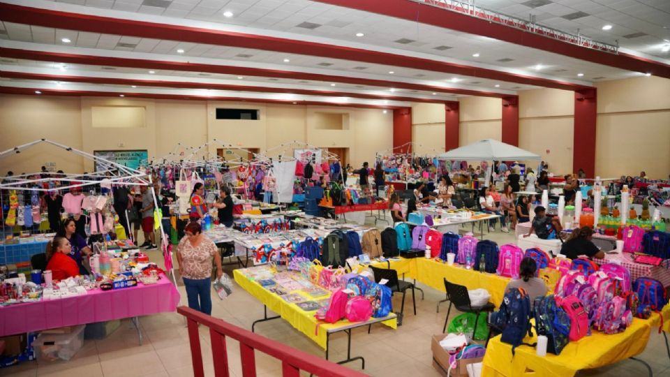 Había una gran variedad de útiles escolares.