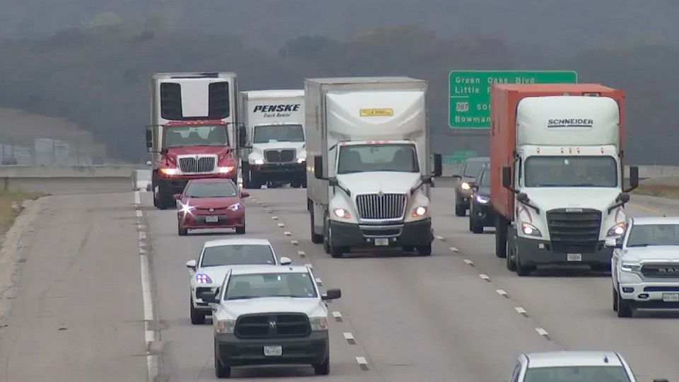 Hay escasez de camioneros.