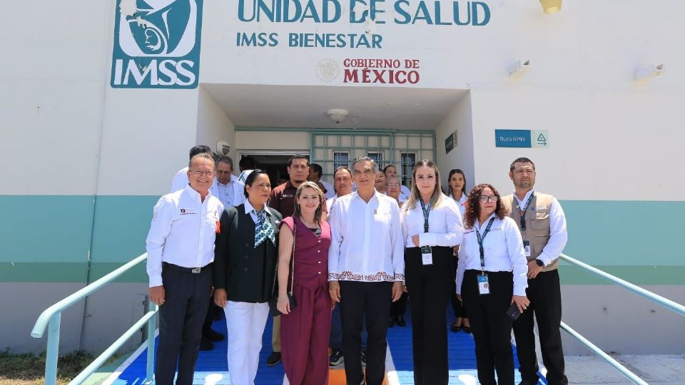 Américo Villarreal recorrió el Pueblo Mágico de Mier