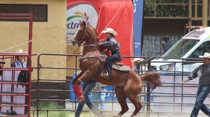 Victoria Pineda se proclama campeona nacional juvenil de la NBHA México