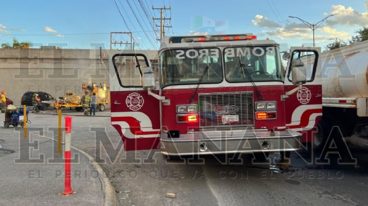 Se incendia caldera de pinturas al lado de Soriana Reforma y agencia de autos