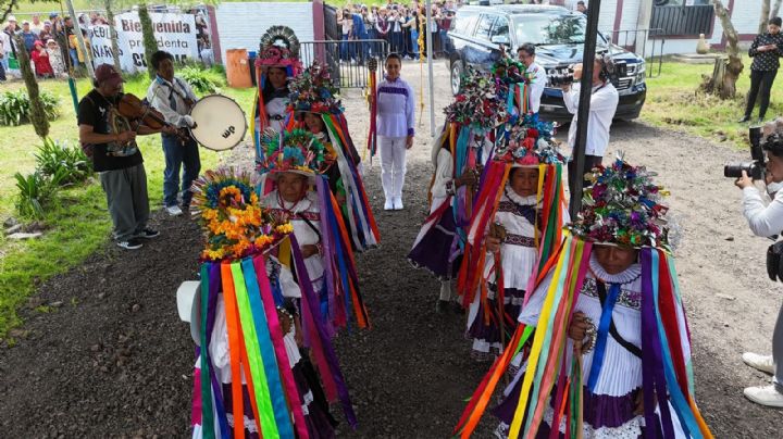 Claudia Sheinbaum entrega casi 140 mdp del FAISPIAM a pueblos originarios de Querétaro | VIDEO