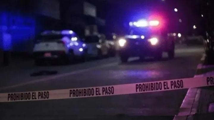 Matan a hombre frente a su familia en una vecindad; sicarios le disparan a sangre fría