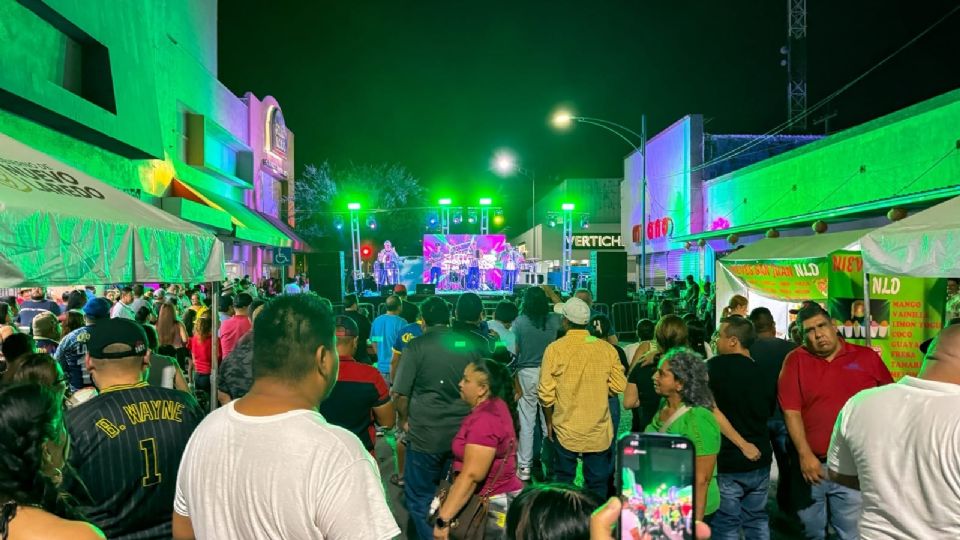 Hubo fiesta en la avenida Guerrero de Nuevo Laredo