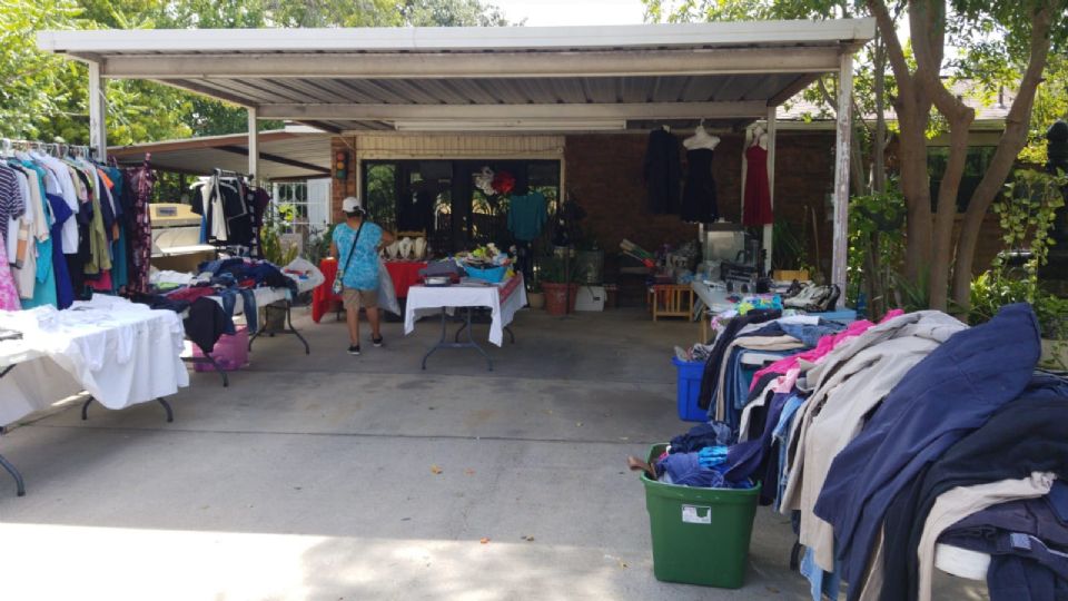 Venta de garage en Laredo.