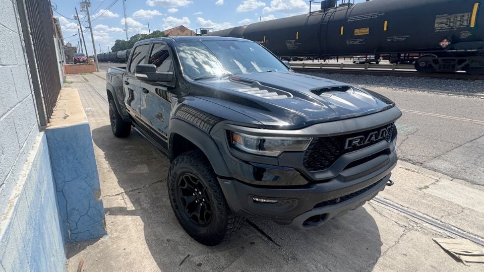 A los ladrones les gustaba robar solo autos de lujo.