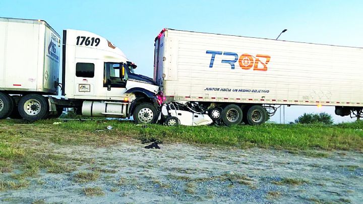 Identifican a hombre que murió prensado en Autopista Monterrey-Nuevo Laredo