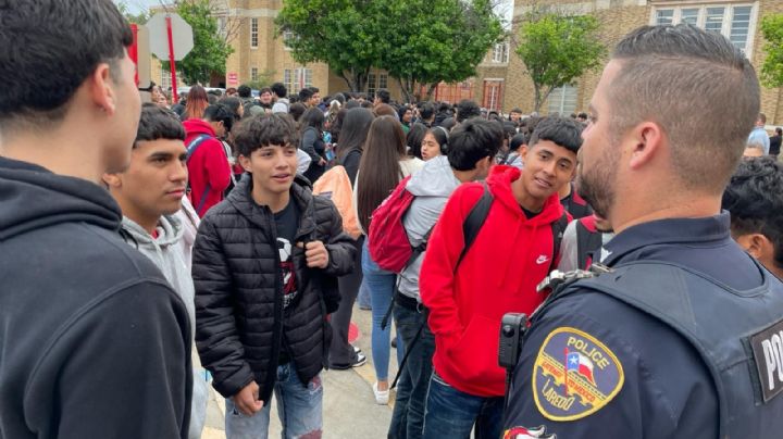 Regreso a clases: Policía de Laredo recomienda a padres de familia actualizar datos de sus hijos