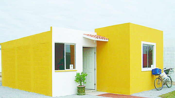 Nuevo Laredo: apoyan a familias con escrituración; rebajan de 11 mil a mil pesos el trámite