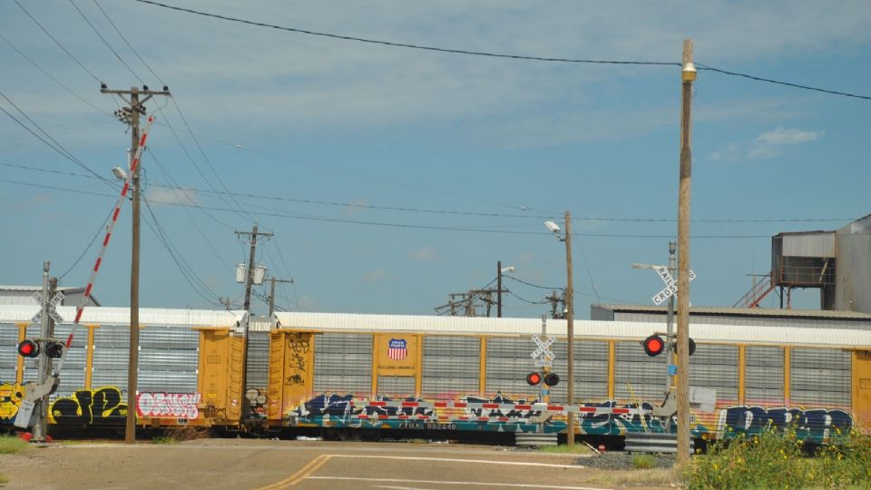 Desde agosto de 2018 el cabildo aprobó establecer zonas de silencio donde el tren no pudiera pitar, con el objetivo de reducir las molestias a los vecinos