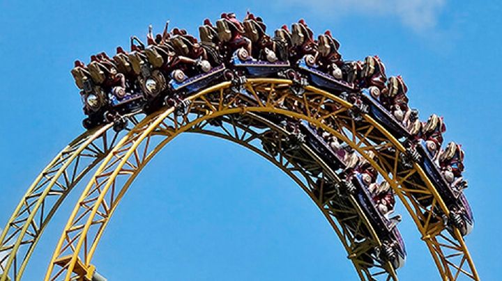 Muere hombre en la montaña rusa de forma misteriosa; al parar el juego ya estaba sin vida