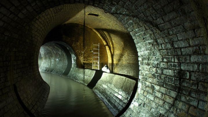 ¿Qué secretos preocupantes están flotando en las aguas residuales de Texas?