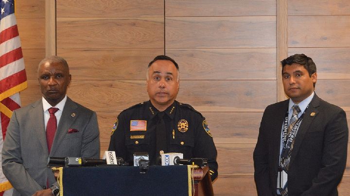 Catean 22 negocios de vapeo, hasta un túnel encontraron; hay arrestados