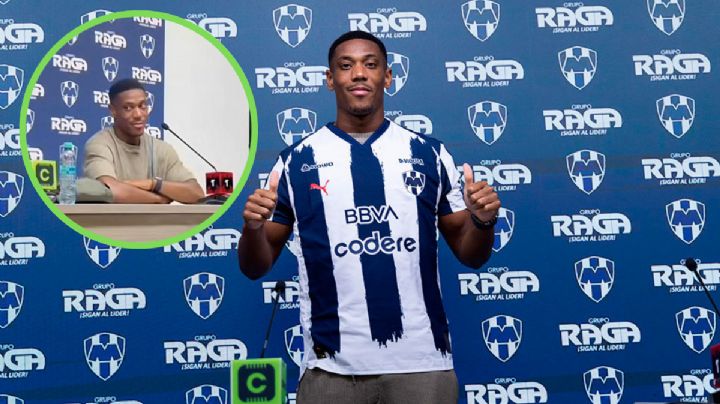 Simulacro interrumpe presentación de Anthony Martial con Rayados; así fue el momento viral