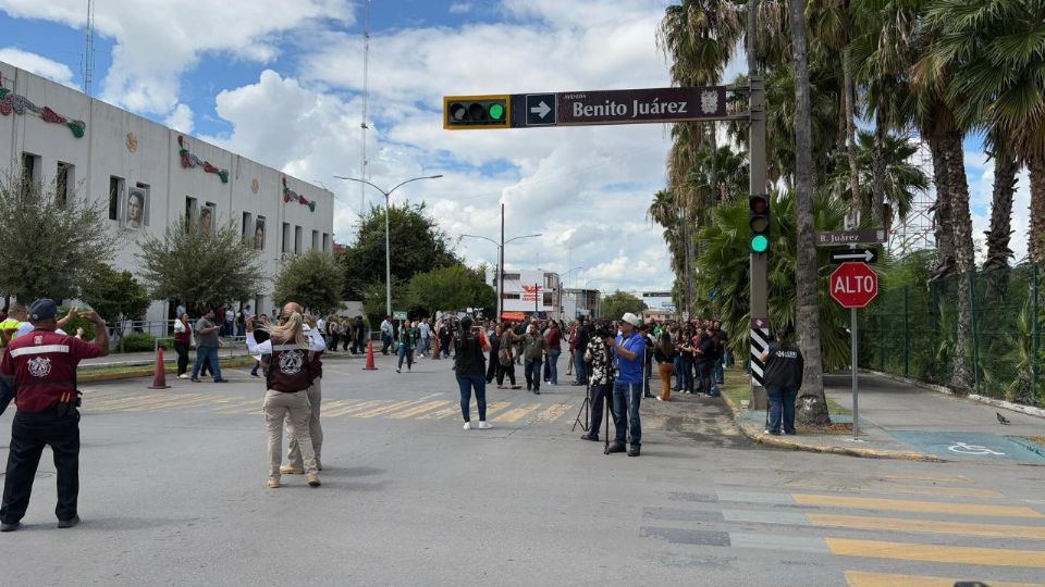 Miles de personas participaron en el simulacro este 19 de septiembre