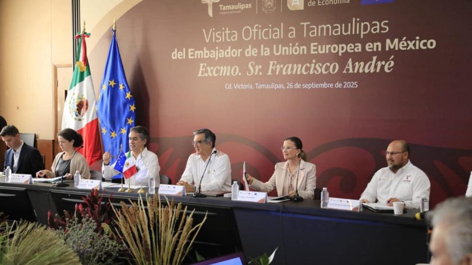 Reunión en la capital de Tamaulipas.