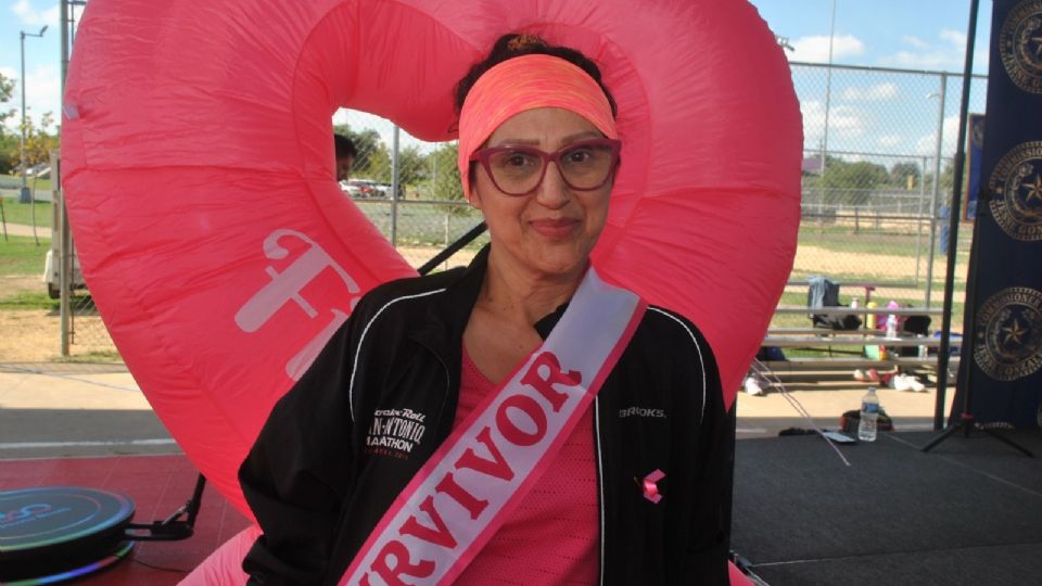 Martha Raz Sánchez tiene ocho años como sobreviviente del cáncer