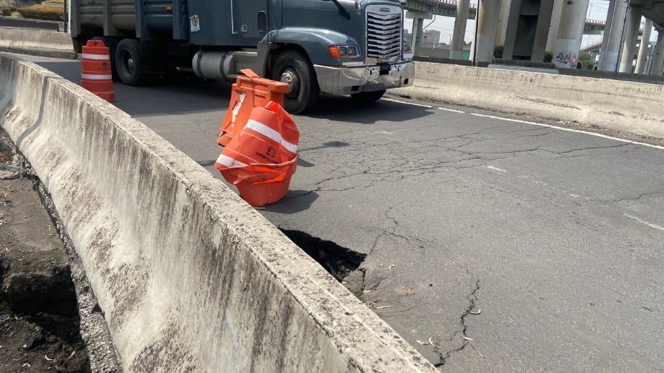 Se abre la tierra en el Puente de la Concordia