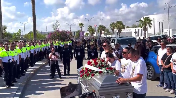 Rinden homenaje y dan la última despedida al comandante Saldaña Alaniz | VIDEO