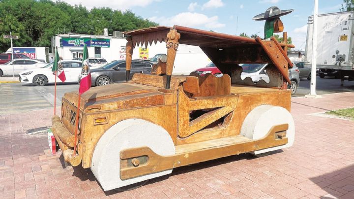 Nuevo Laredo: se cumplen 26 años de ¡Yabba Dabba Doo! con el Troncomóvil