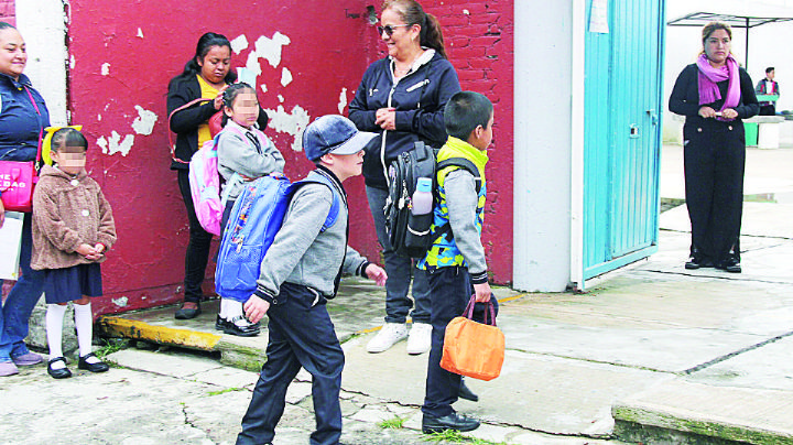 Nuevo Laredo: regresan 73 mil alumnos a clases; acaban tres semanas de vacaciones