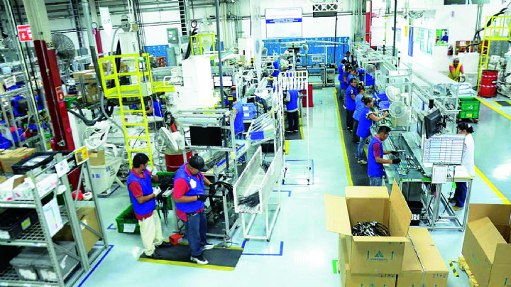 Rebasan empleos en Nuevo Laredo los 106 mil