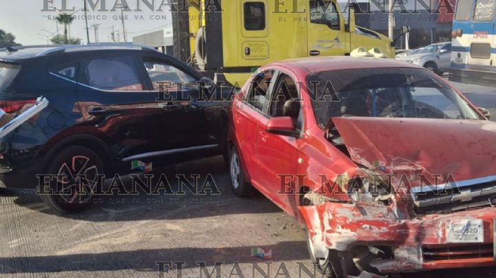 Abuelita resulta lesionada tras choque en avenida Reforma; viajaba con sus dos nietos