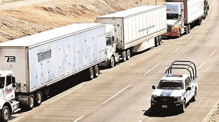 Extorsionan en Nuevo León a los transportistas locales