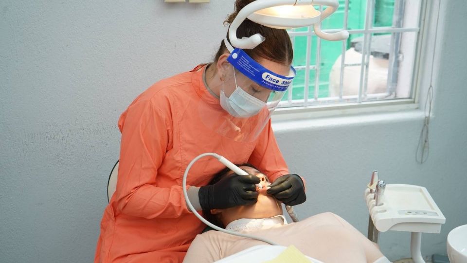 Llevan servicios en Nuevo Laredo