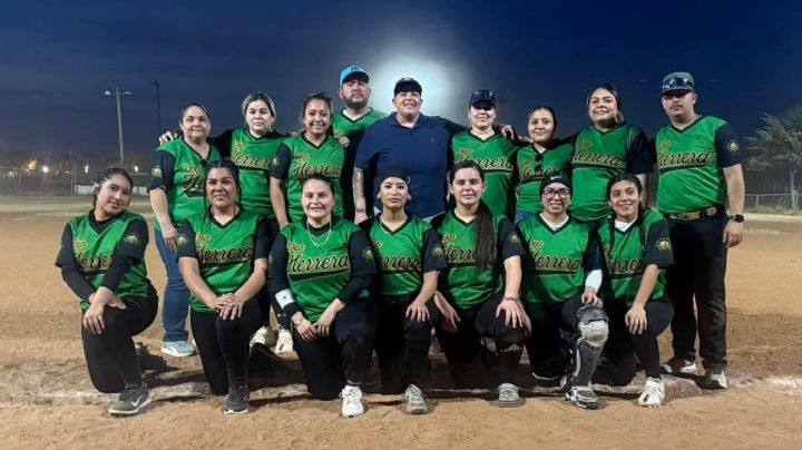 Deportivo Herrera conquista el campeonato en la Liga Municipal de Softbol Femenil