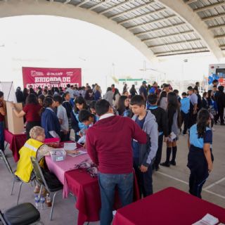 Secundaria 97 de Nuevo Laredo recibe la tercera 'Brigada Contacto Joven 2026'