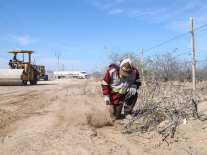 Comienza rehabilitación en caminos ejidales de Nuevo Laredo; inician en Ejido Morelos