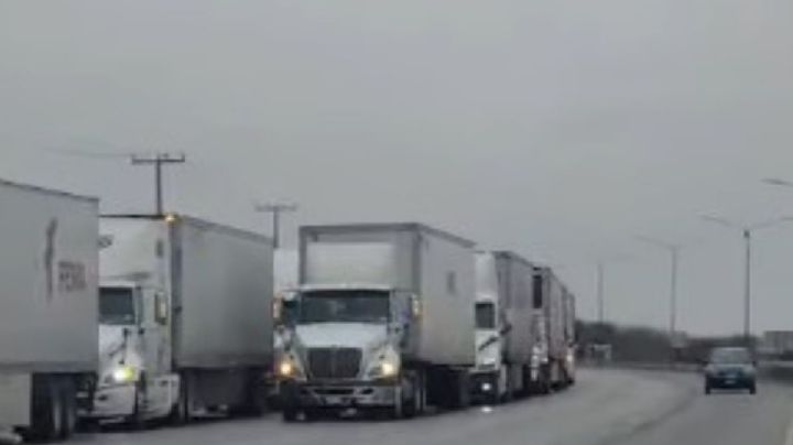Reportan más de 10 kilómetros de filas en el Puente III en Nuevo Laredo; este es el motivo | VIDEO