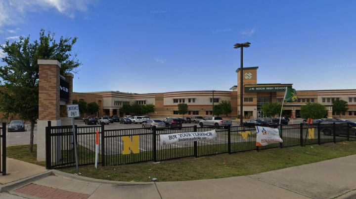 Balacera sacude zona escolar de Laredo, Texas, y provoca cierre de colegios