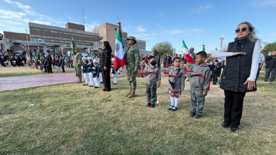 Celebran el Día de la Bandera en Nuevo Laredo; realizan abanderamiento de escoltas