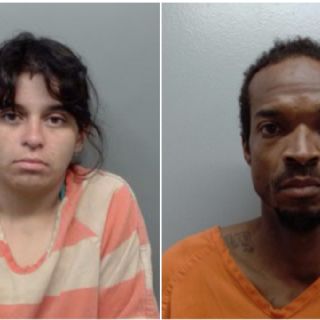 Detienen a pareja por el robo de un auto; ambos tenían órdenes de aprehensión