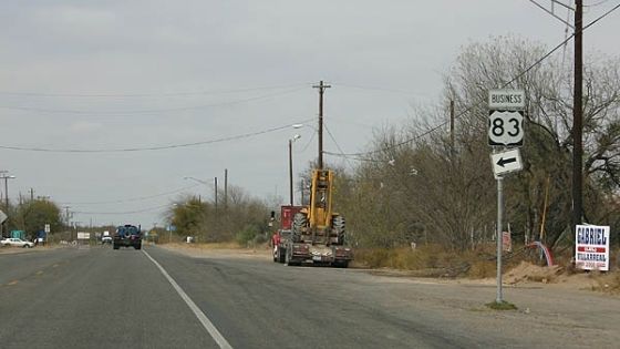 TxDOT advierte cierres y circulación alterna en la carretera 83 de Laredo