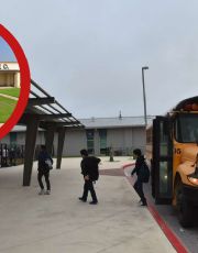 Foto descriptiva de: Podrían cerrar estas escuelas en Laredo; ¿qué pasará con sus alumnos?