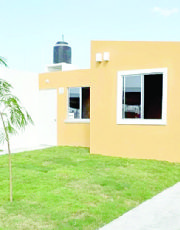 Foto descriptiva de: Solicitan más de 3 mil personas viviendas económicas en Nuevo Laredo