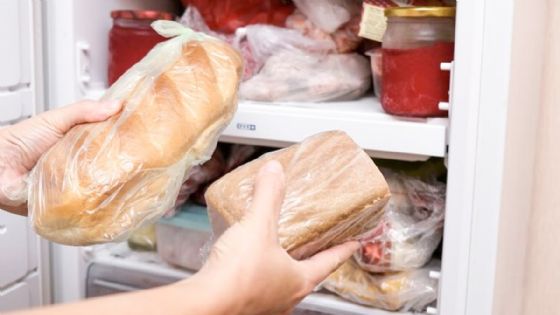 Las ventajas de congelar el pan que no sabías y el secreto de salud que esconde esta práctica