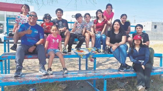 Olvidan el celular y disfrutan de su infancia en Nuevo Laredo